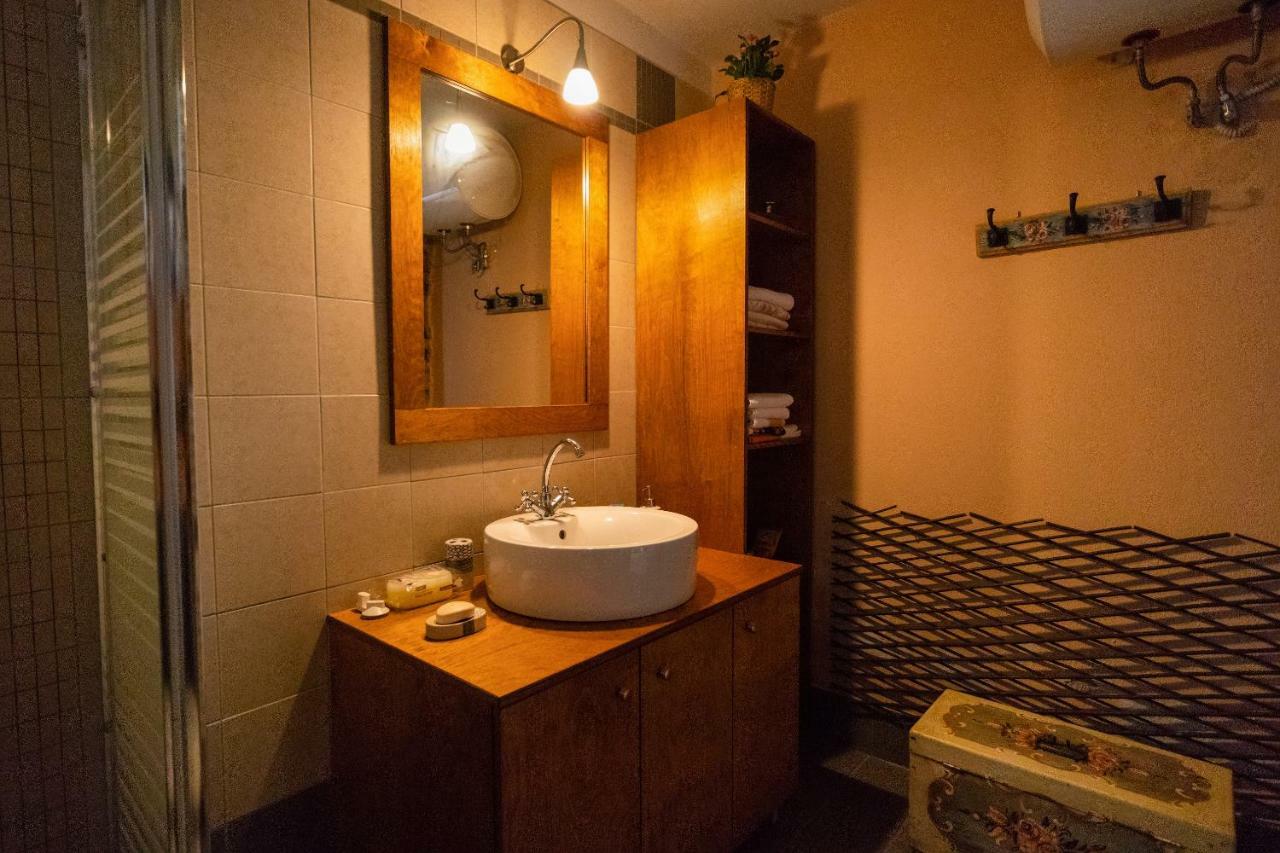 Affittacamere Luxury House In The Hills Sparta Esterno foto
