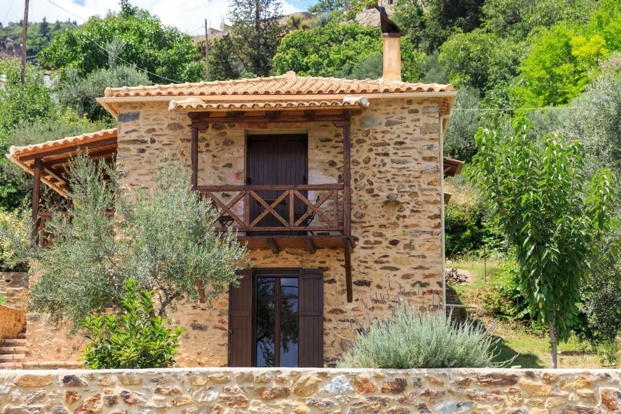 Affittacamere Luxury House In The Hills Sparta Esterno foto